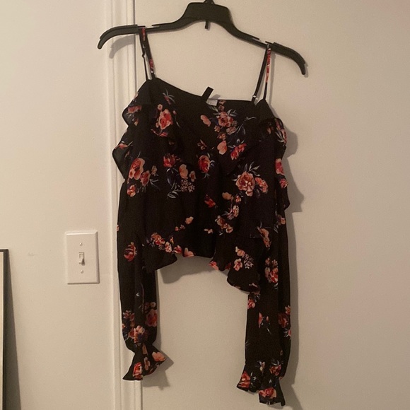 H&M floral off shoulder top ruffles - Picture 1 of 4